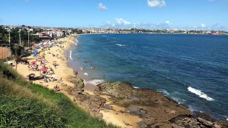 Corpo de homem é encontrado boiando na Praia de Boa Viagem, em Salvador