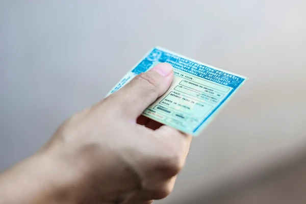 CNH pode ficar bem mais barata — saiba quanto vai custar sem autoescola