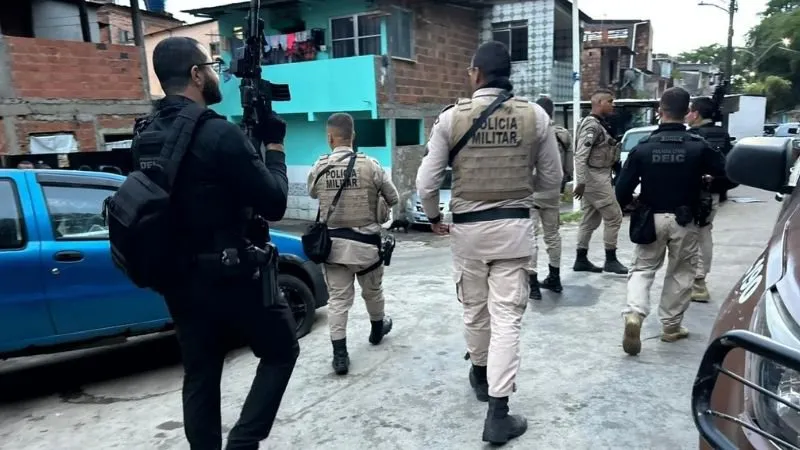 Operação contra suspeitos de roubos de canetas emagrecedoras mobiliza mais de 300 policiais em Salvador