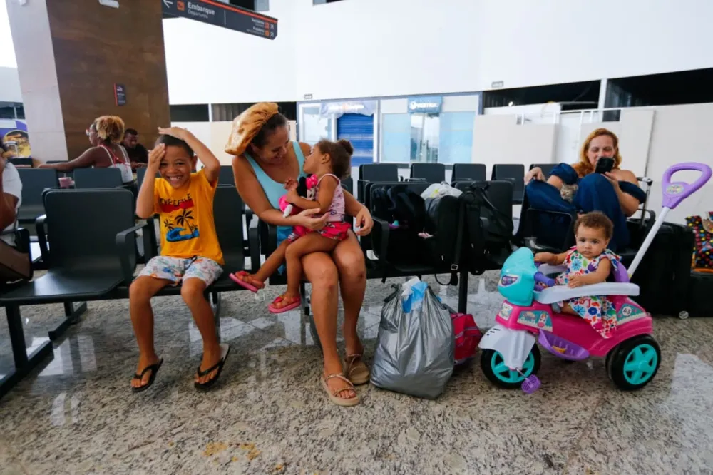 Inauguração da nova rodoviária de Salvador tem início com pouco movimento