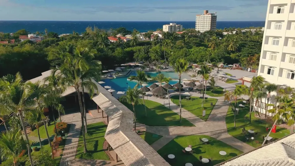 Itapuã e Stella Maris superam polos tradicionais em preferência de turistas em Salvador