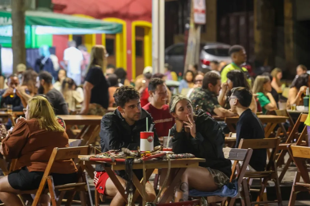 Onda de assaltos ao amanhecer preocupa moradores e frequentadores no Rio Vermelho