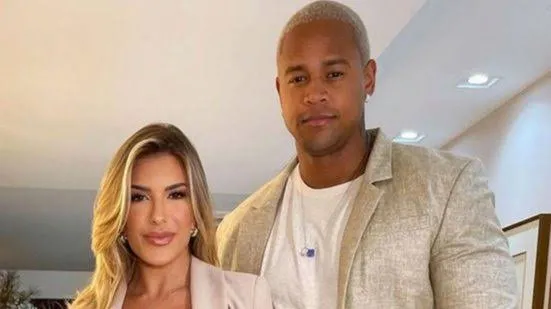 Lore Improta revela como mantém o casamento com Léo Santana equilibrado