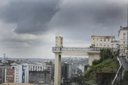 Inverno se despede com chuva e dias mais firmes em Salvador